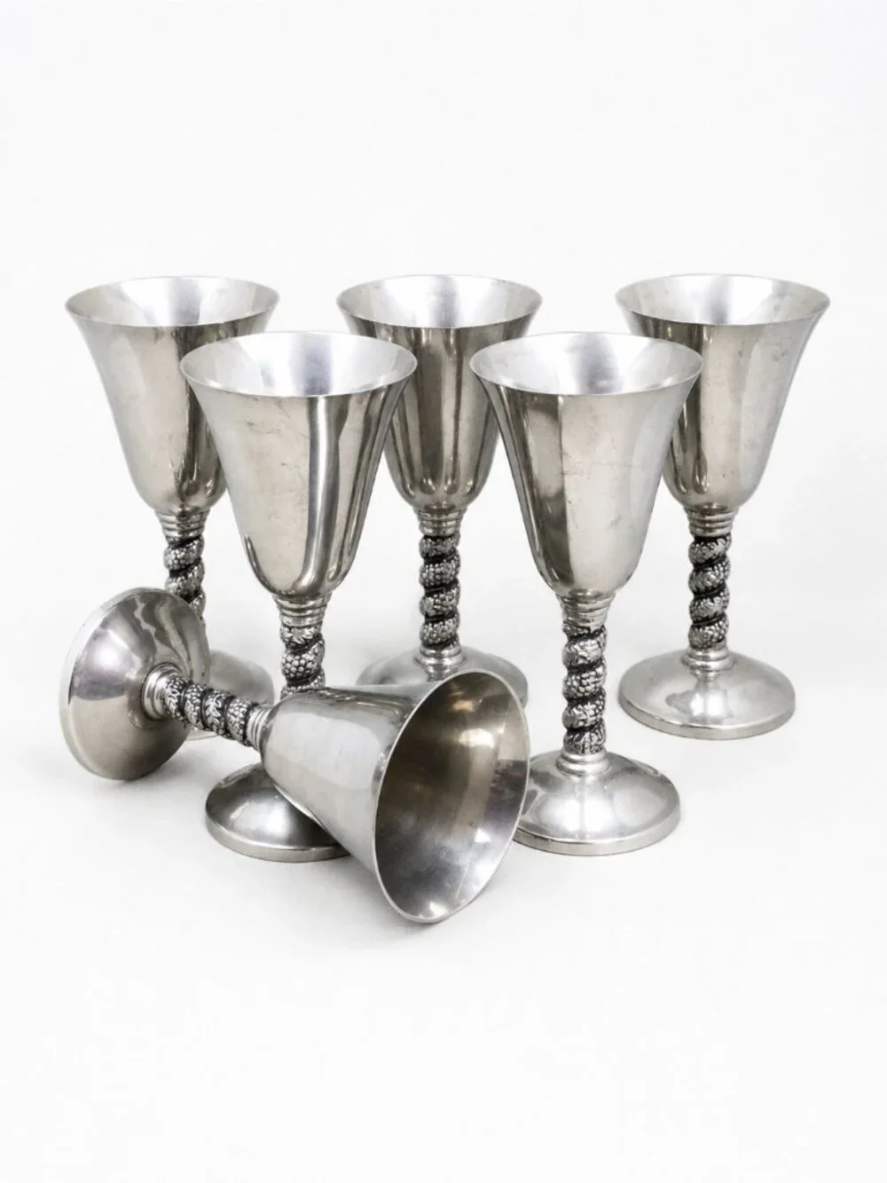 Roma S.L. elegant silver